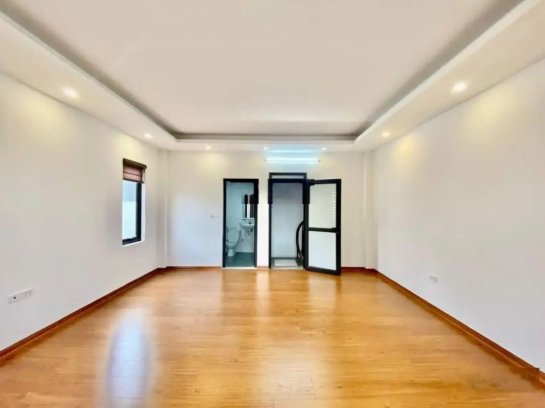 Bán nhà học viên tài chính - dt52m2 - 5 tầng - giá 7.3 tỷ - bắc từ liêm - kinh doanh - ô tô thông