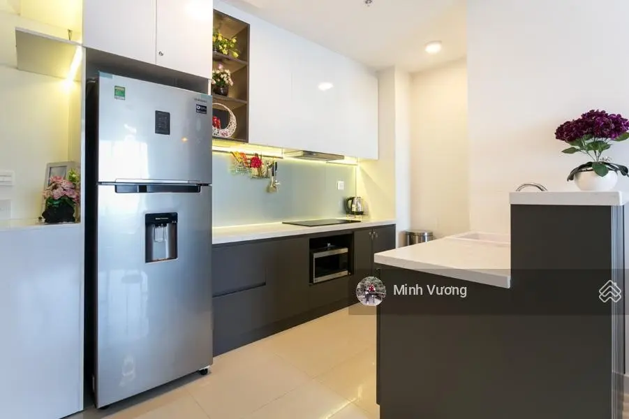 Bán căn hộ 2 phòng ngủ giá thương lượng, diện tích 65 m2, tại Bến Vân Đồn, phường 6, quận 4