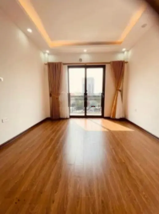 Bán căn nhà Thạch Bàn, 6 tầng, 36m2, gần chợ Thạch Bàn, Aeon Mall, đường Cổ Linh