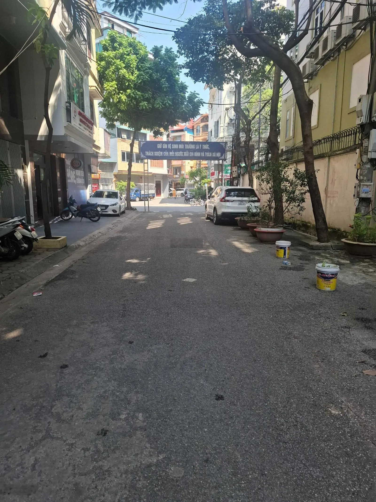 Bán nhà phố Phạm Tuấn Tài 66m2 nhỉnh 19 tỷ, vỉa hè, gara ô tô, gần phố, văn phòng
