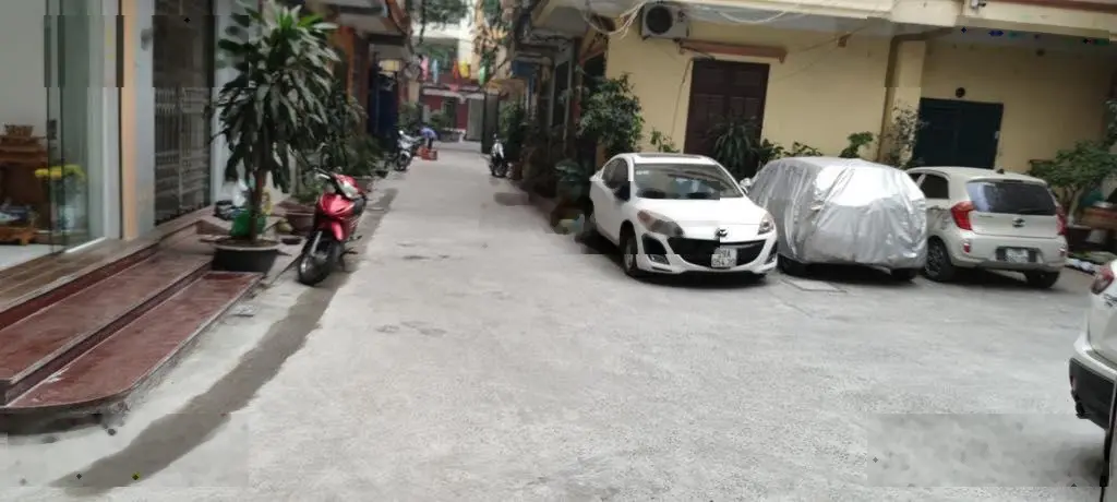 Bán Nhà Ngoại Giao Đoàn 38m-5 Tầng , Ngõ Rộng , Ô Tô Đỗ Cách 5m , Căn Góc , Sát Phố