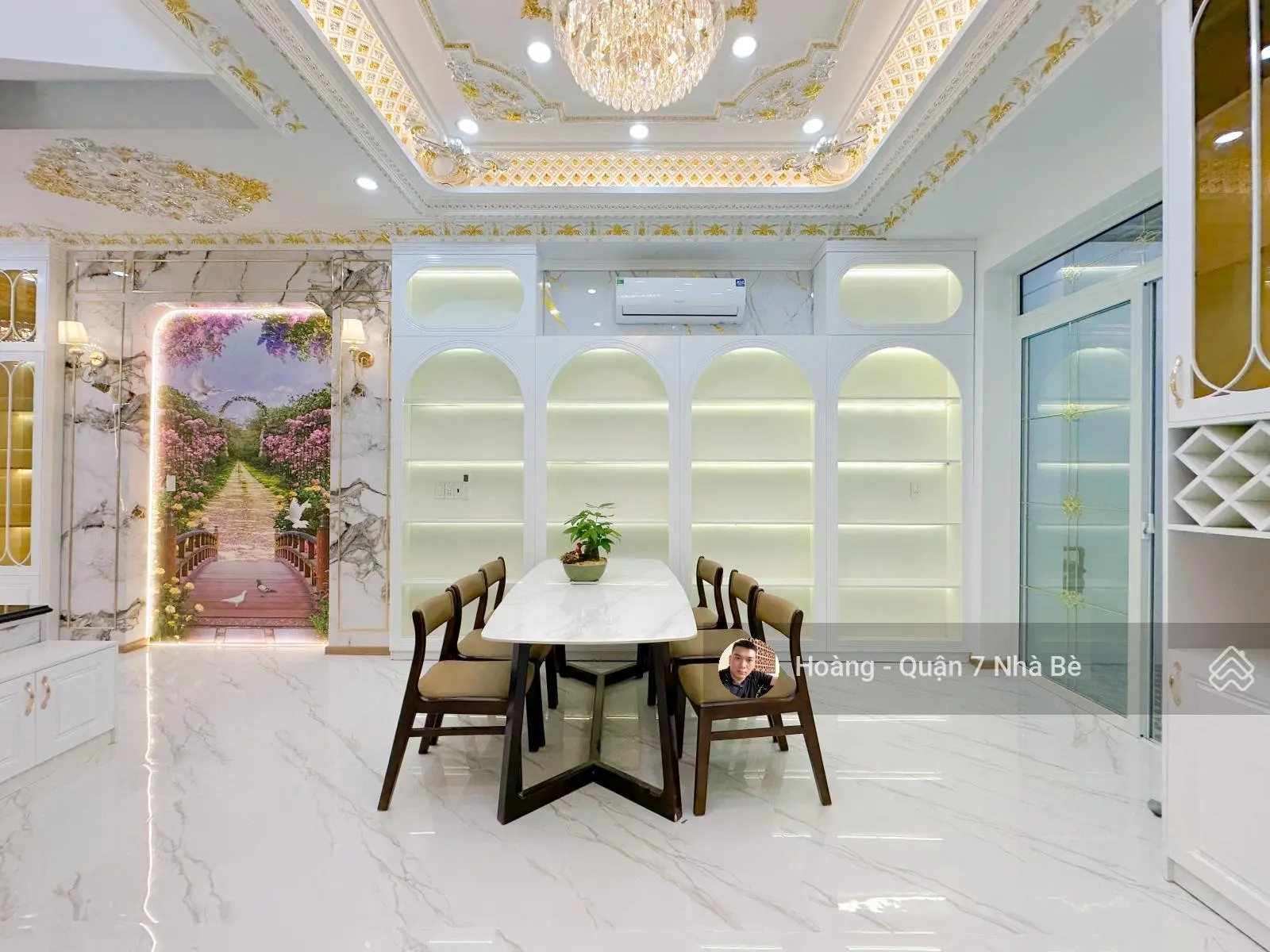Nhà Tân Cổ Điển Vừa Mới Hoàn Thiện Huỳnh Tấn Phát DT5x19.31m-1Trệt 2Lầu 4PN 5WC - Cách Q7 tầm 2,5Km