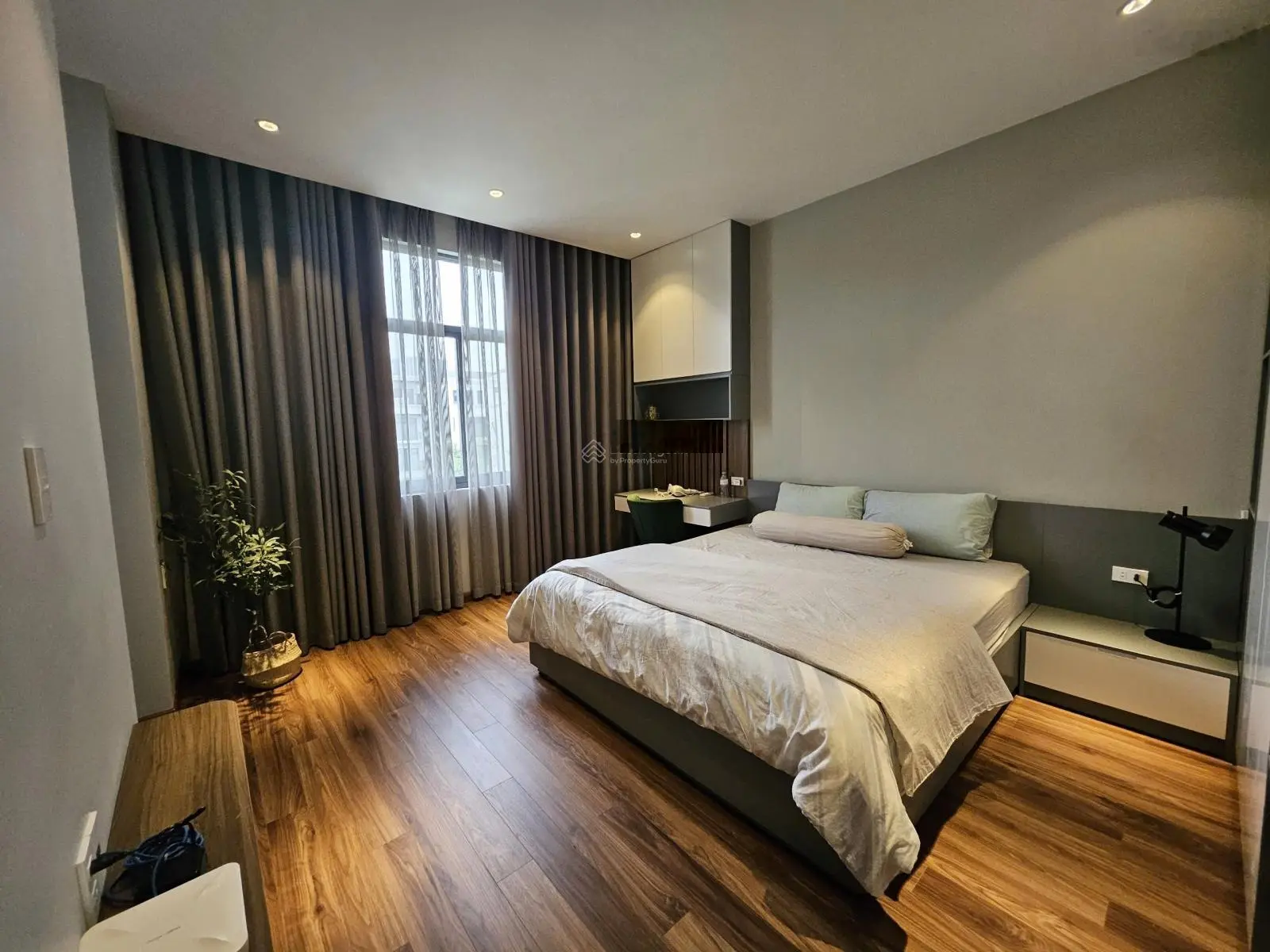 Bán căn liền kề 87,5m2 đã hoàn thiện full nội thất vị trí view công viên lh 0902 909 *** e vân anh