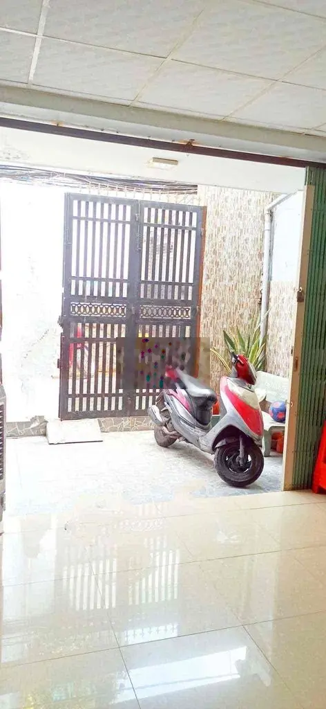 Nhà đẹp ở ngay Phạm Thế Hiển 78m2, ngang bề thế 5.2m, SHR, HCĐ.