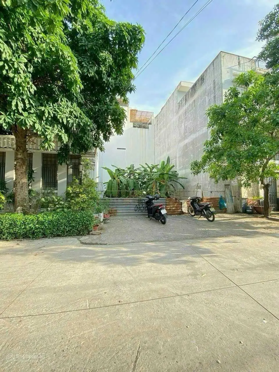 Đất 8x15m trục Phạm Văn Đồng, ngay Giga Mall - đường rộng 10m, hạ giá mạnh 14 tỷ còn 12 tỷ chốt