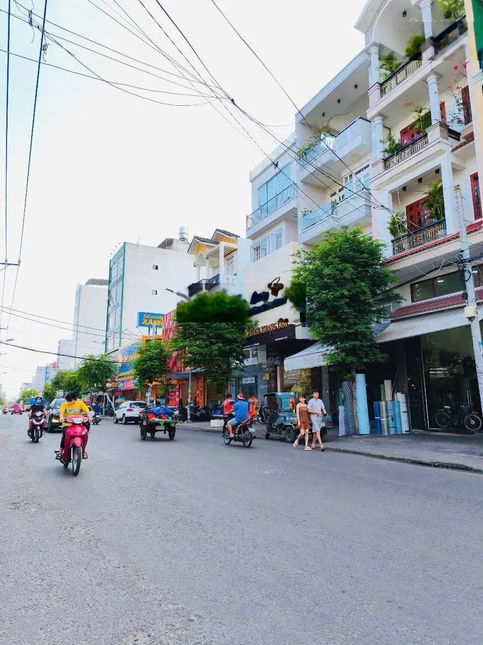 Mặt tiền phạm văn bạch-đoạn kinh doanh sầm uất-5mx30m-đường nhựa 30m có lề-giá tốt nhất khu vực