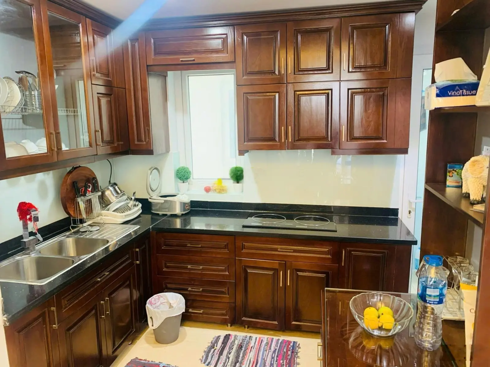 Chính chủ gửi bán nhanh căn hộ 3 phòng ngủ, tầng trung, căn góc, 2 mặt thoáng, view triệu đô.