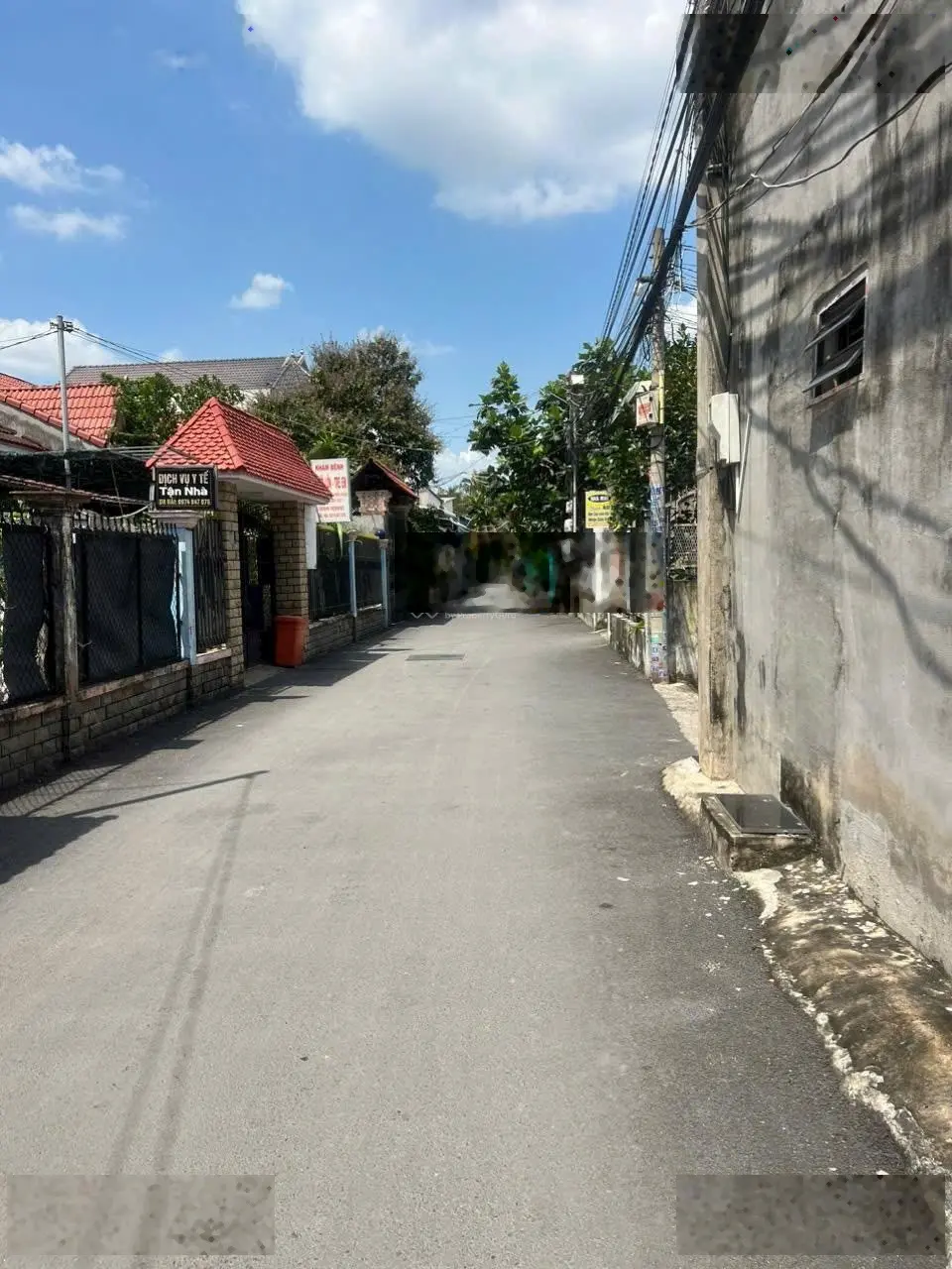 Căn nhà cấp 4 có 2 mặt tiền đường DT 76m ngang 6m ngay cầu Vĩnh Bình, đường nhựa xe tải