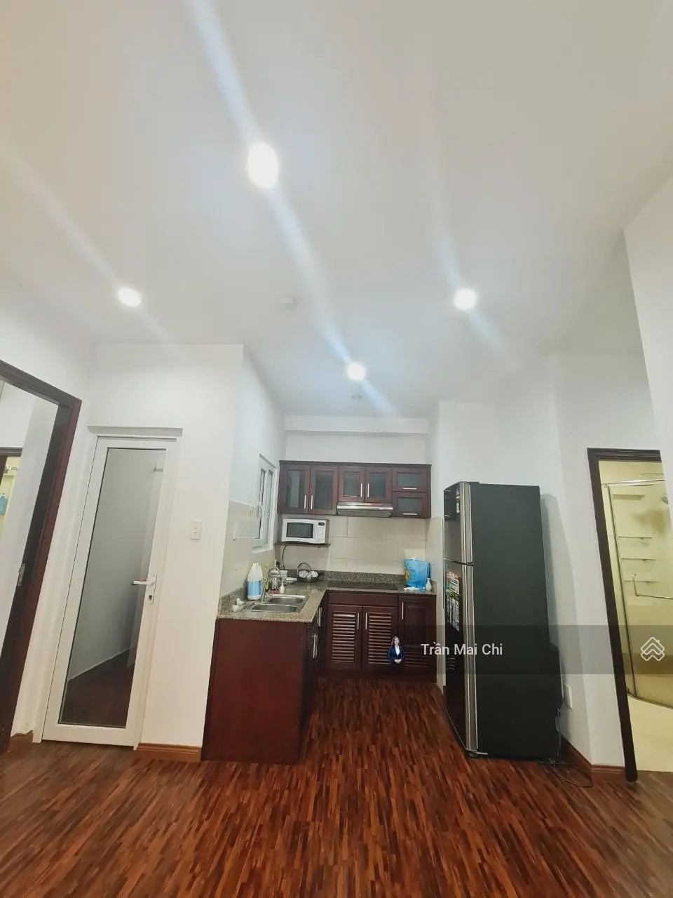 Bán nhanh căn hộ Đà Nẵng Plaza, 16 Trần Phú, Đà Nẵng. Loại căn hộ 2 phòng ngủ, đầy đủ nội thất