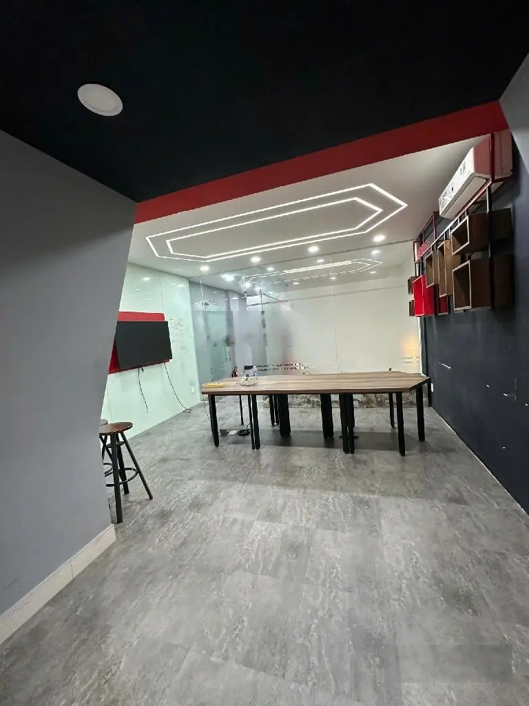 Giảm sốc 3 tỷ, Nhà KDC Cityland Center Hills,Trần Thị Nghỉ - Nguyễn Oanh, có hầm, 72tr/tháng