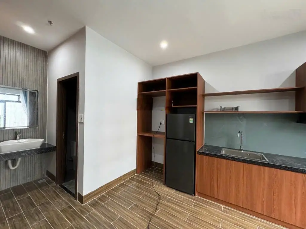 Bán nhà 4 tầng, 188m2 đất, 24 tỷ, MT Lê Văn Hiến và đường 10.5m, Ngũ Hành Sơn (Gần Minh Mạng)