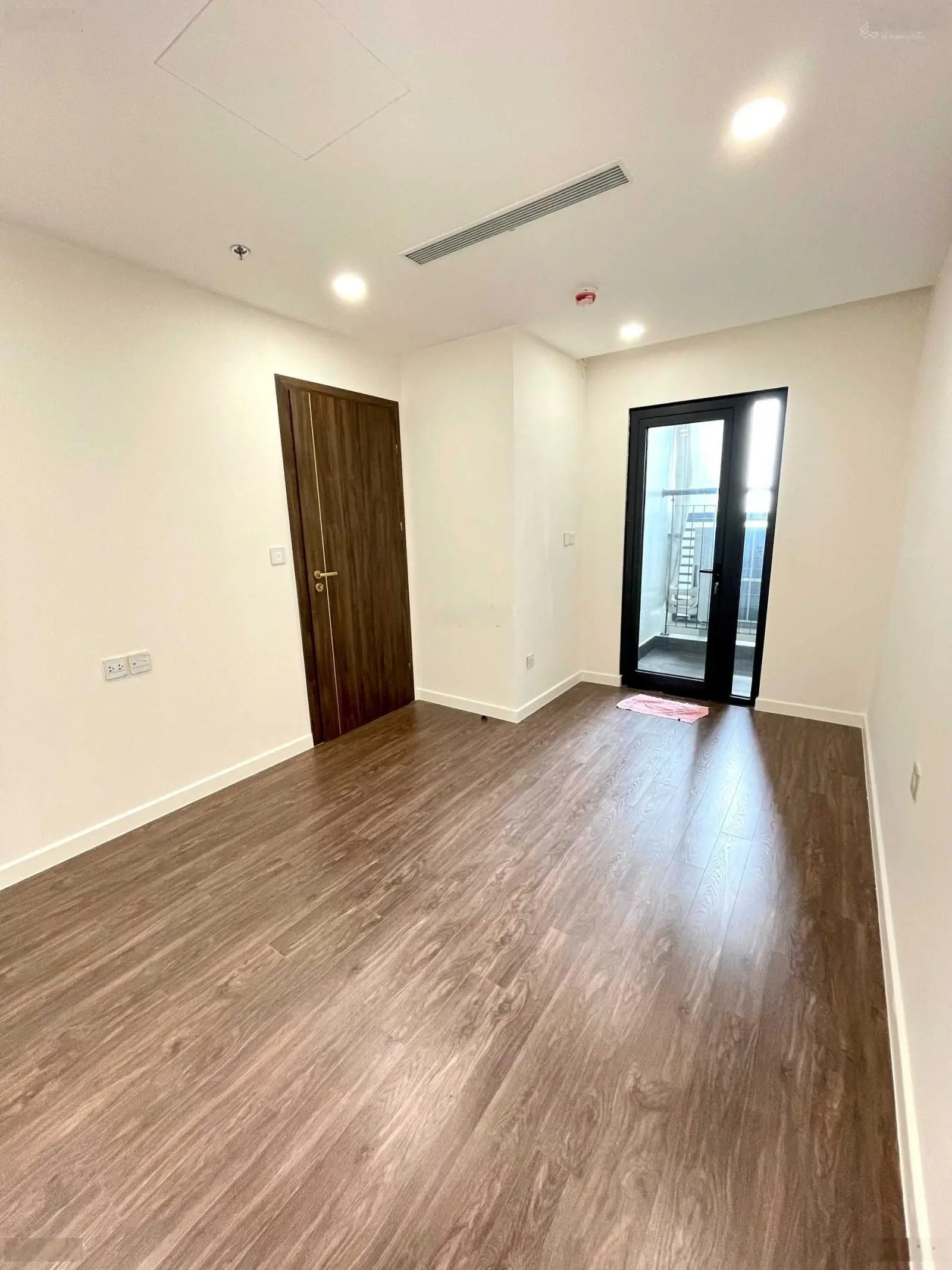 Bán gấp căn hộ Sunshine sở hữu vĩnh viễn có thể bán cho người nước ngoài hoặc người Việt giá: 4.2tỷ