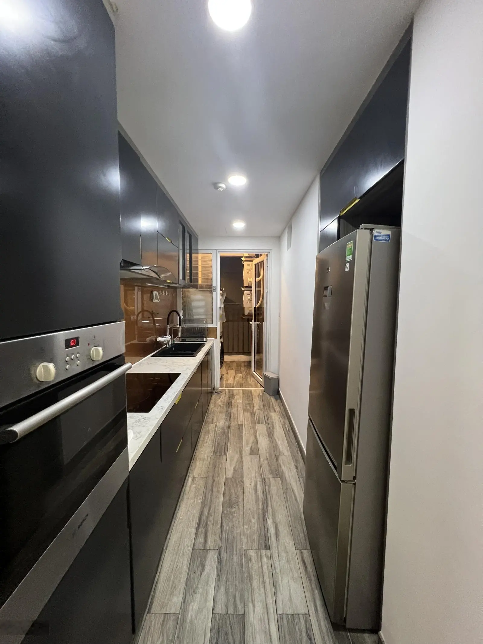 Bán gấp 2PN Vista Verde - DT 83m2 - View thoáng mát chỉ 5.3 tỷ net - Sổ hồng- LH em Ly 0396 702 ***