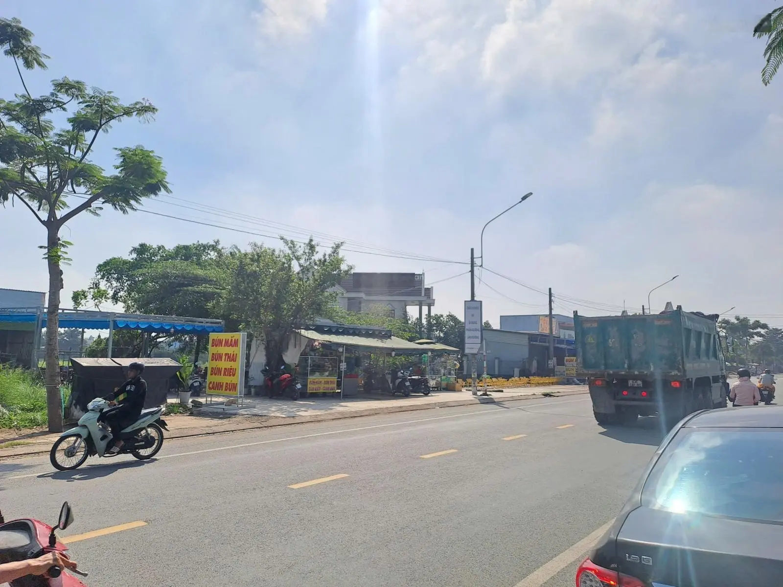 Chính chủ gửi bán lô thổ cư 199m2 mặt tiền QL 50, ngay ngã 3 Tân Kim