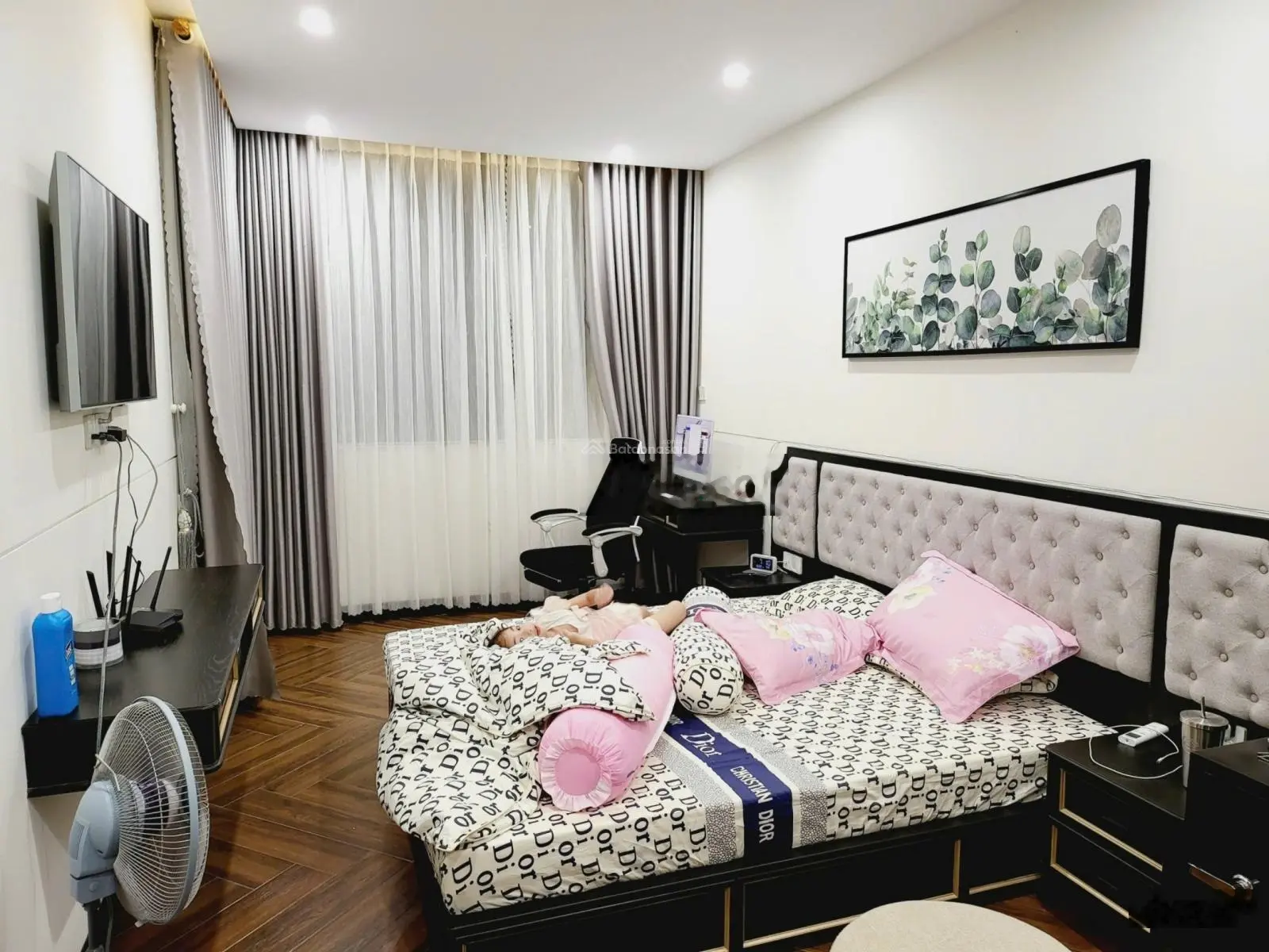 Nhà 3 tầng mặt tiền đường Số 7 Mỹ Gia, Gói 2 TP Nha Trang. Full nội thất đẹp. Giá 5.8 tỷ
