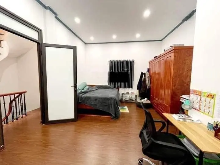 NHÀ TAM KHƯƠNG Ô TÔ ĐỖ CỬA - 5M MẶT PHỐ CHỈ NHỈNH 7 TỶ ĐẶC BIỆT HIẾM