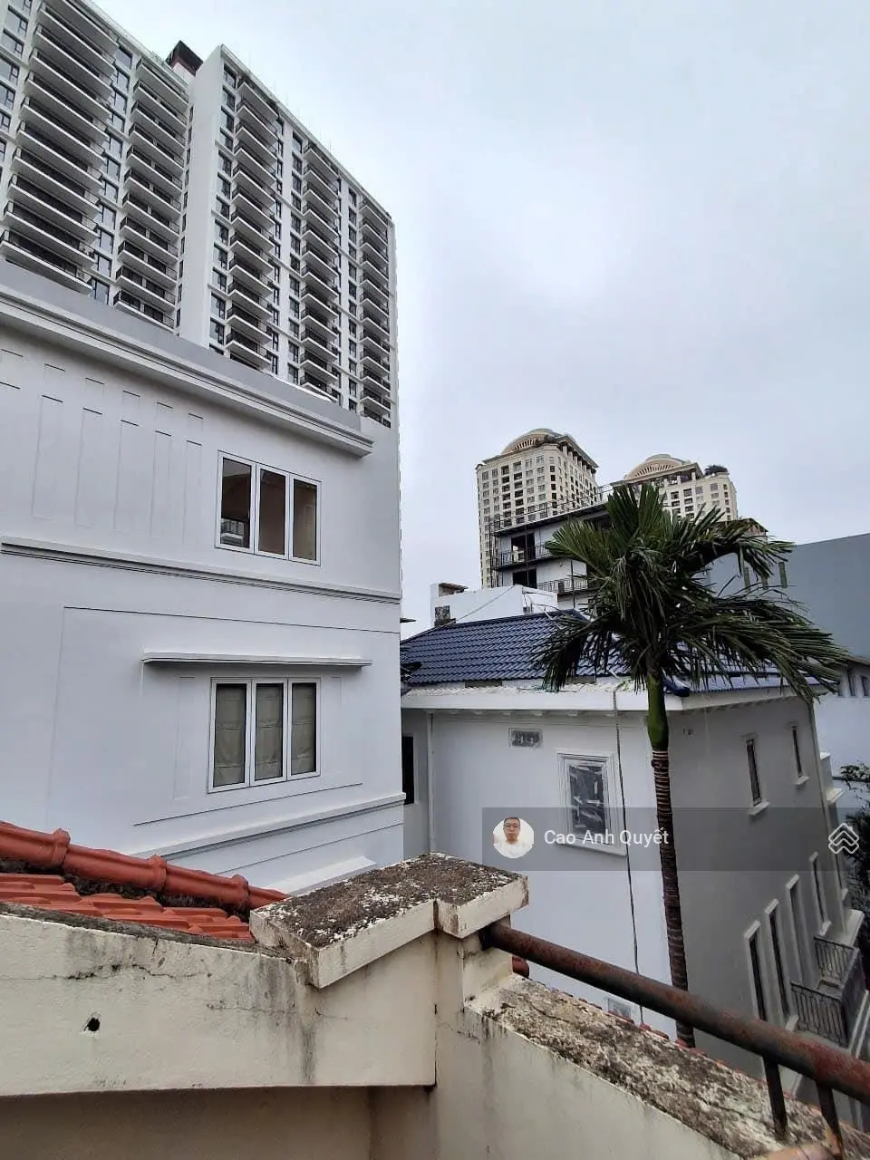 Bán nhà phố Tây Hồ Quận Tây Hồ 100m2 5T MT 5m view công viên 2 thoáng 16,6 tỷ đường Tây Hồ