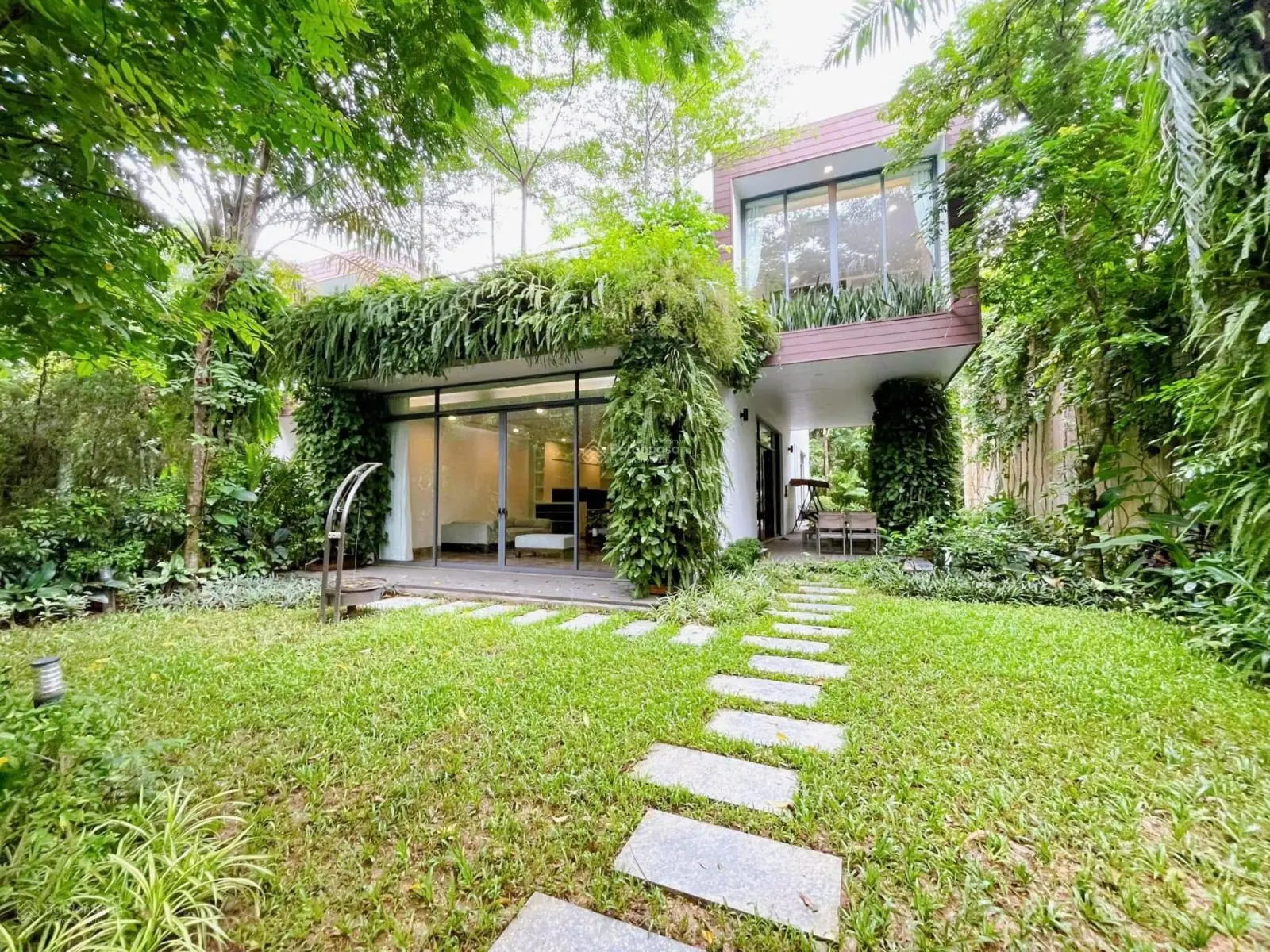 Bán trang trại, khu nghỉ dưỡng tại Flamingo Đại Lải Resort, 18 tỷ, 325/500m,sổ đỏ chính chủ