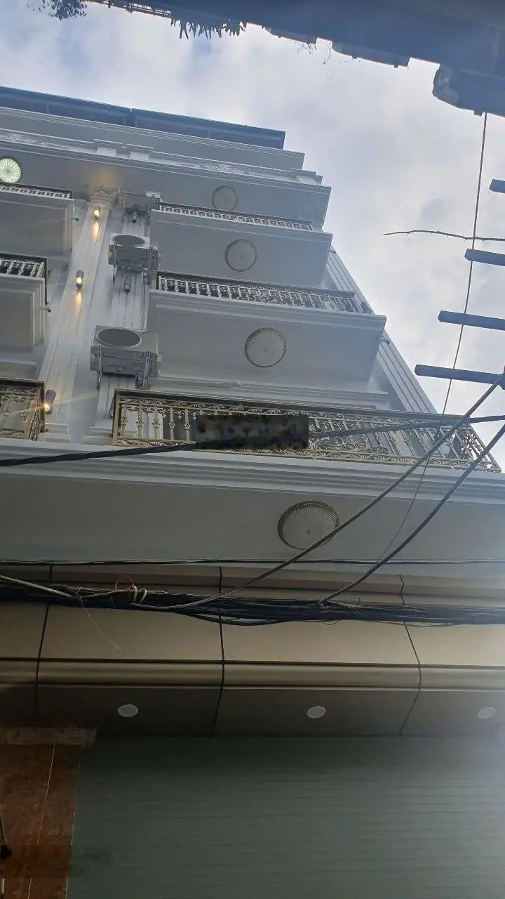 Bán nhà Thịnh Liệt, Hoàng Mai, ô tô vào nhà, sẵn thang máy, 44m2, giá tốt 12.8 tỷ