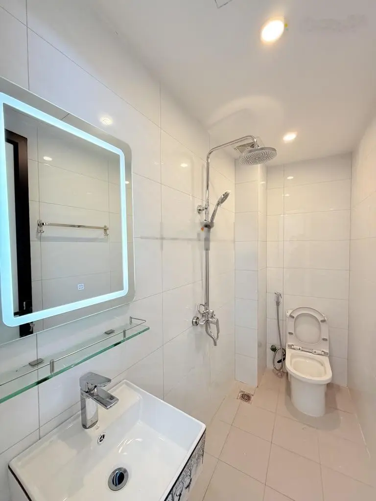 {rẻ nhất quận hai bà trưng}- bán nhà bạch đằng- ngõ thông- bãi gửi ô tô cạnh nhà- 30n- nhỉnh 4 tỷ