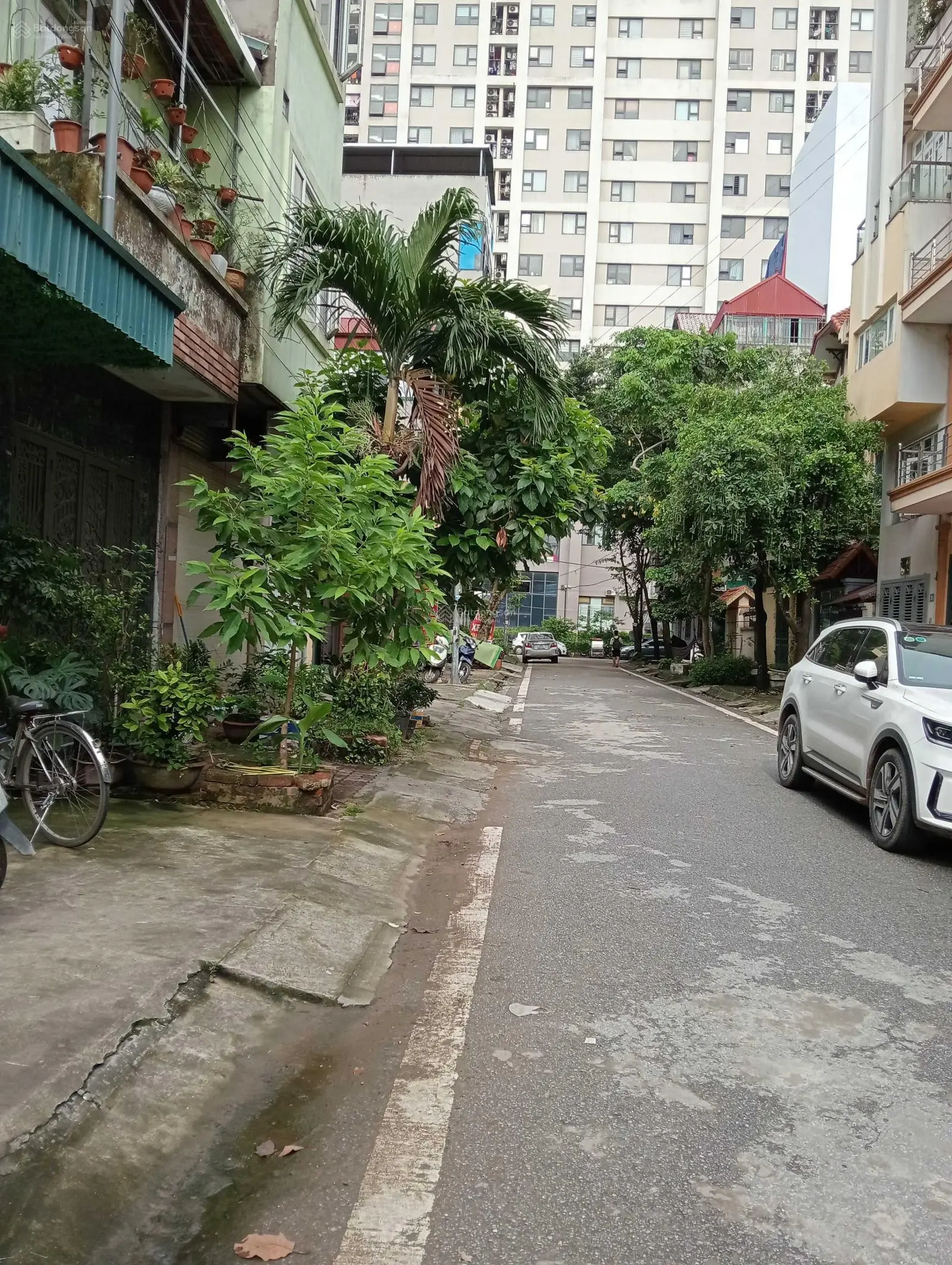 Bán nhà đẹp ngõ phố Xã Đàn quận Đống Đa Hà Nội DT 30m 5 tầng MT 4,3m. Giá 8,38 tỷ vị trí trung tâm