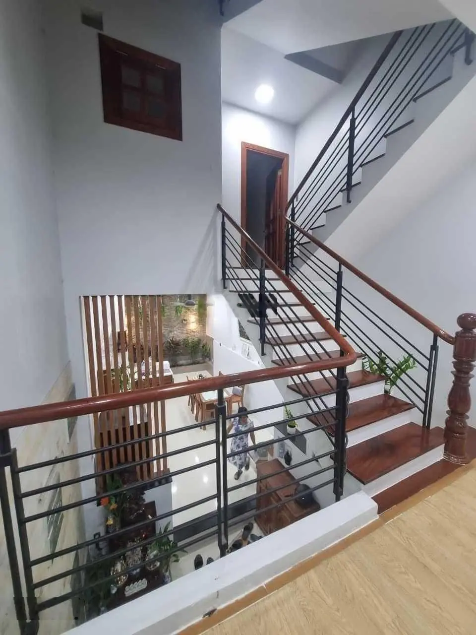 Cần tiền bán nhà gấp tại Lãnh Bình Thăng, Phường 8 Quận 11