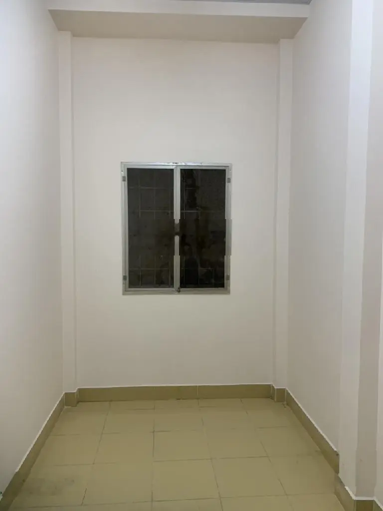 Giảm sốc 1 tỷ, chỉ 3.9x tỷ sở hữu ngay nhà 2 tầng đúc kiên cố, 5.8x11, hoàn công đủ, hỗ trợ vay NH