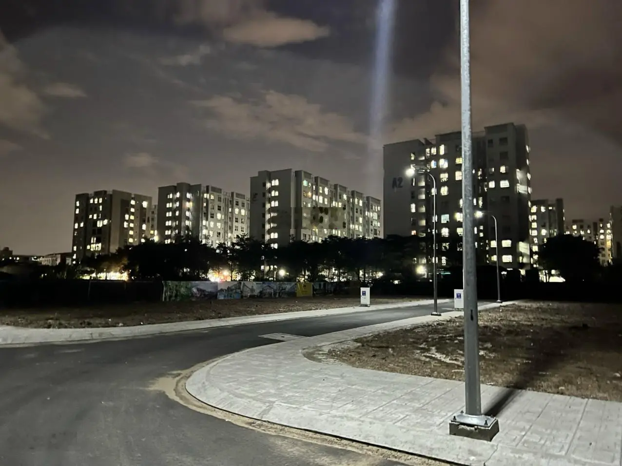 Ngân hàng liên kết CĐT thanh lý 15 lô đất thổ cư giá tốt, sổ riêng, khu đông dân cách Q1 chỉ 15p
