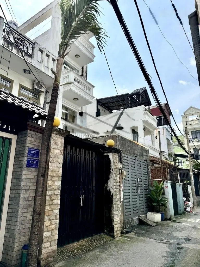 CHDV 74m2, 4 tầng, hẻm 5m trước nhà - chỉ 6,7x tỷ