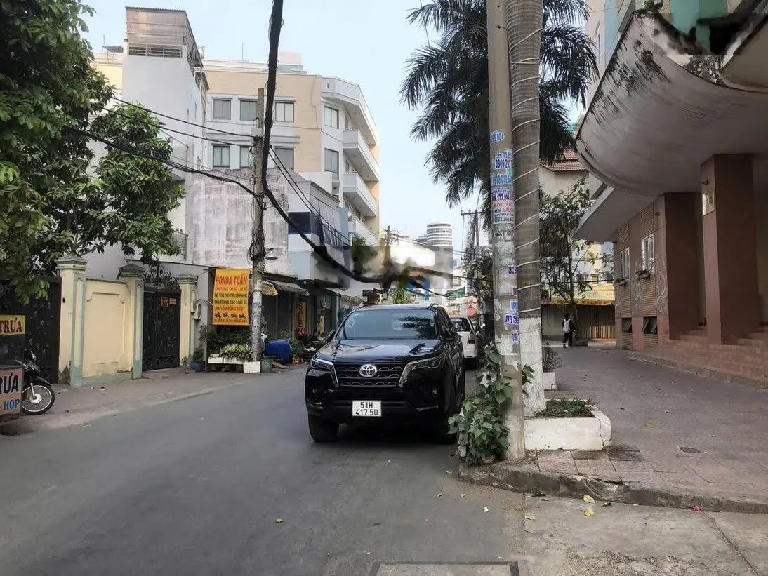 Nhà 4 tầng 6 phòng ngủ, hẻm vip 10m thông Nguyễn Cửu Vân