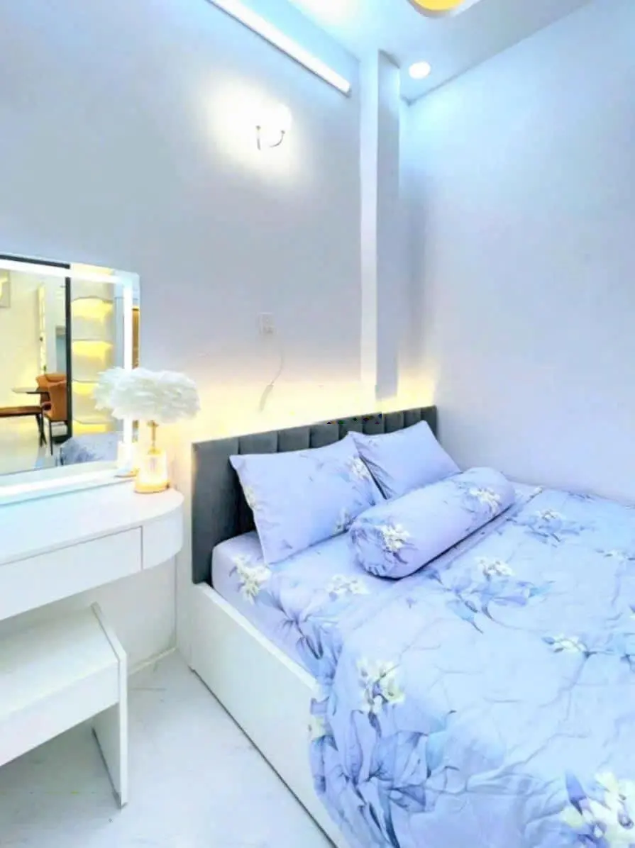 Bán nhà mới full nội thất - đường Dương Cát Lợi - Thị Trấn - Nhà Bè