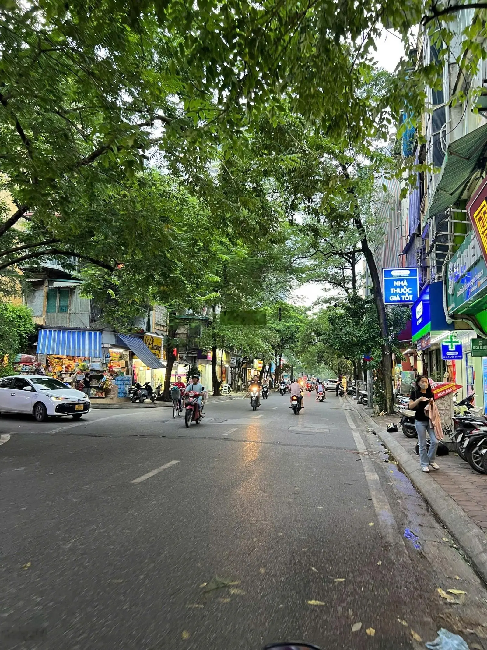SIÊU HIẾM,M.TIỀN QUYỀN LỰC, BÁN NHÀ MẶT PHỐ NGUYÊN HỒNG,115M2,5 TẦNG, M.TIỀN 7.2M,2 MẶT ĐƯỜNG Ô TÔ,
