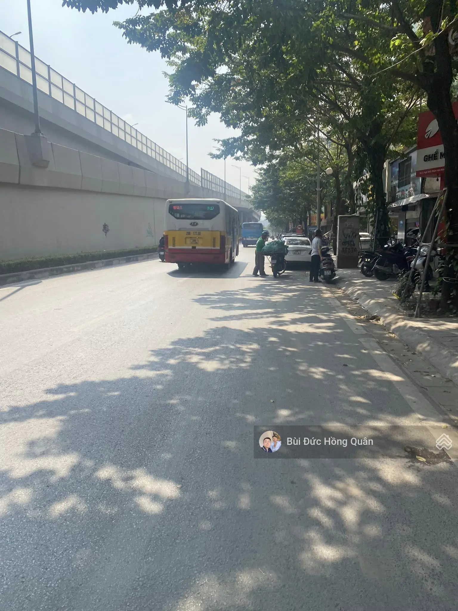 Bán nhà mặt đường phạm văn đồng - vị trí đẹp vỉa hè đá bóng kinh doanh - dt 94m2 giá chào 26.2 tỷ