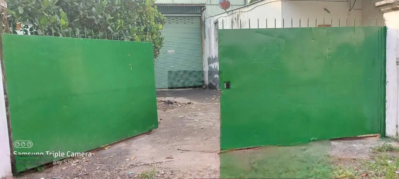 Bán xưởng mặt tiền đường xe container chạy