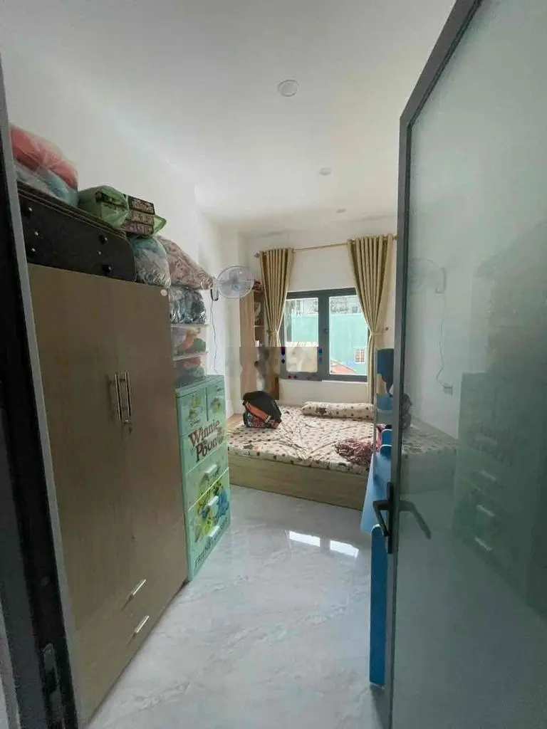 NHỈNH 1TY CÓ NHÀ 3 TẦNG KIỆT 3M LÝ THÍ TỔ