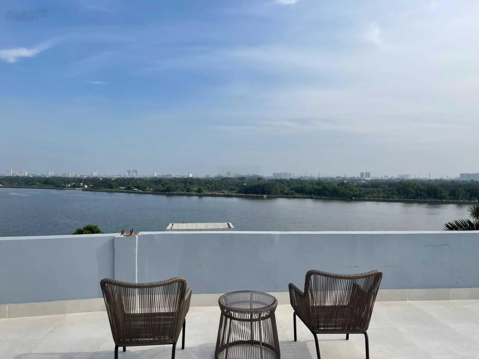 Bán căn hộ dịch vụ khu phố Tây Thảo Điền Quận 2 TP Thủ Đức có nguồn thu nhập ổn định