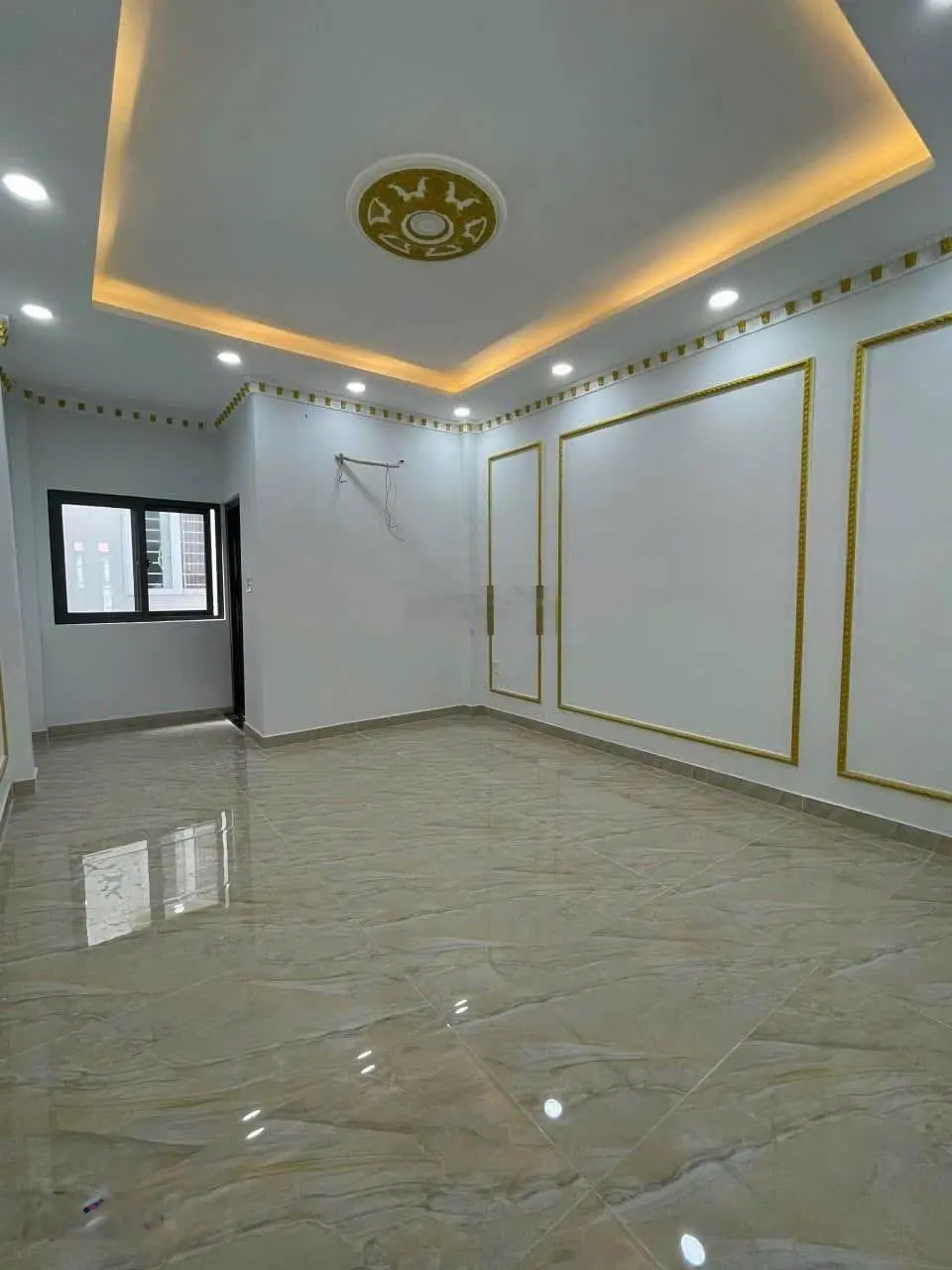 Nhà đẹp Hẻm thông Xe Hơi Bà Hom 4x17m NỞ HẬU 4,8m 3 tầng - GẦN CHỢ PHÚ LÂM