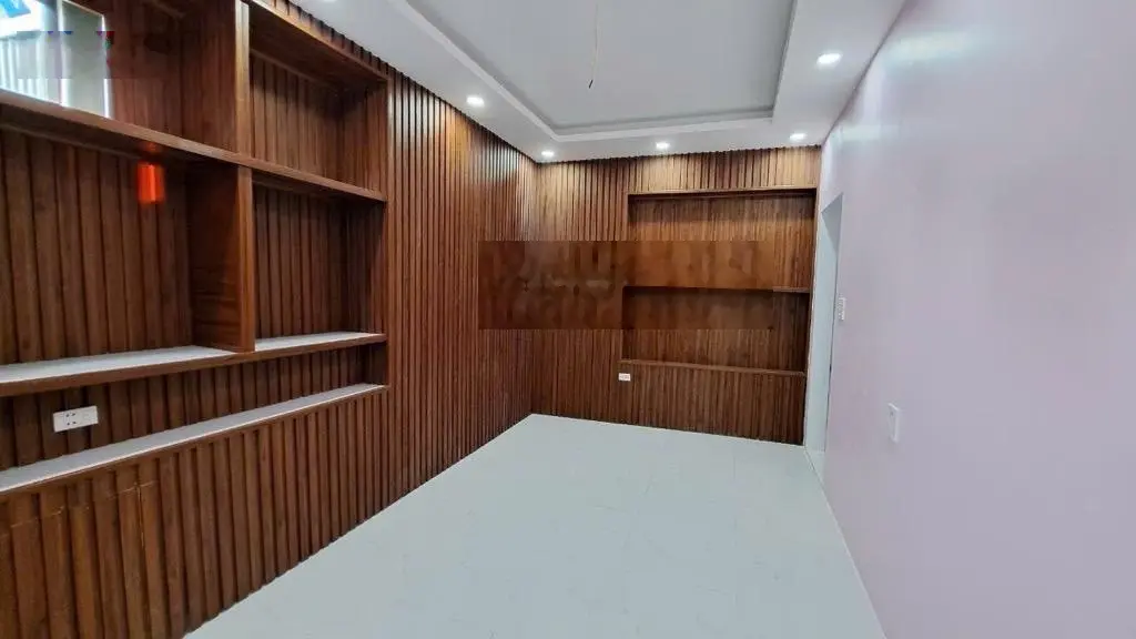 Bán nhà dân xây phúc lợi 60m2 5.6 tỷ dòng tiền 15tr/tháng ngõ thông, kinh doanh, đầu tư