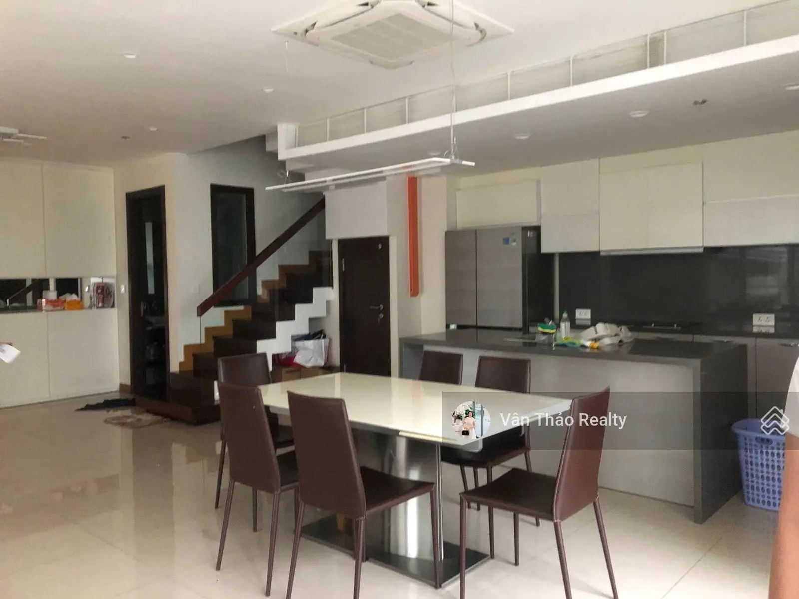 (Duplex 200m2 - giá siêu tốt) Bán căn Duplex 4PN - Đã có sổ hồng - ngay Đảo Kim Cương Quận 2