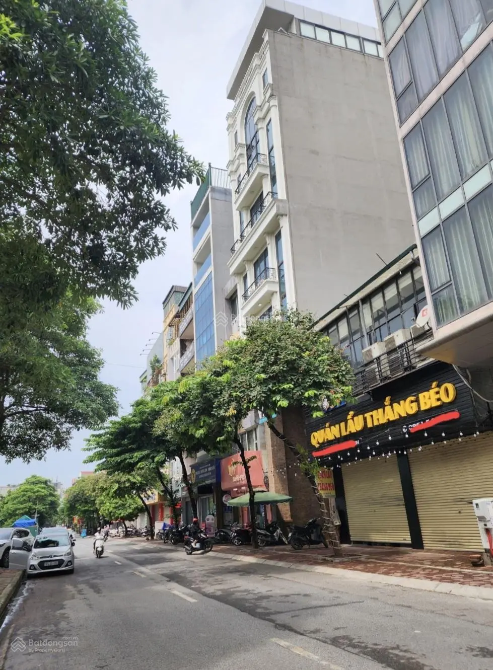 Bán nhà mặt phố Vũ Tông Phan, DT 130m2, giá 39,8 tỷ, lô góc view đẹp, hiếm