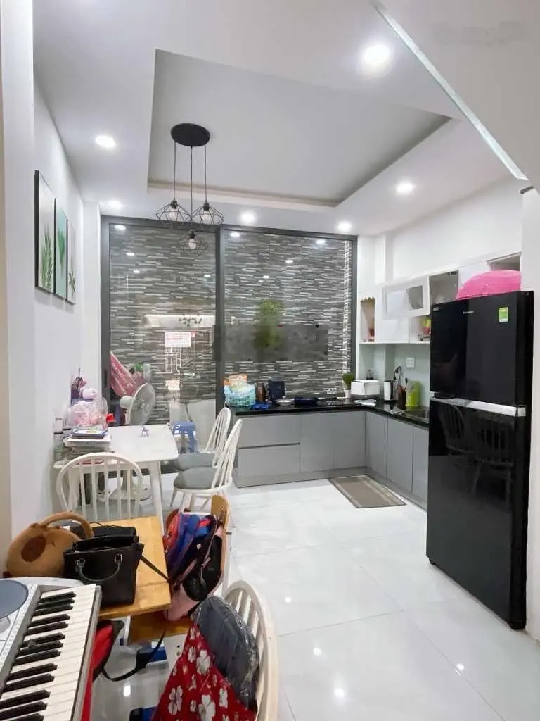 6 tỷ - Tây Thạnh - Tân Phú - ngay KCN Tân Bình - nhà 3 tầng - 55m2 (3.8 x15m) - đường 6m có vỉa