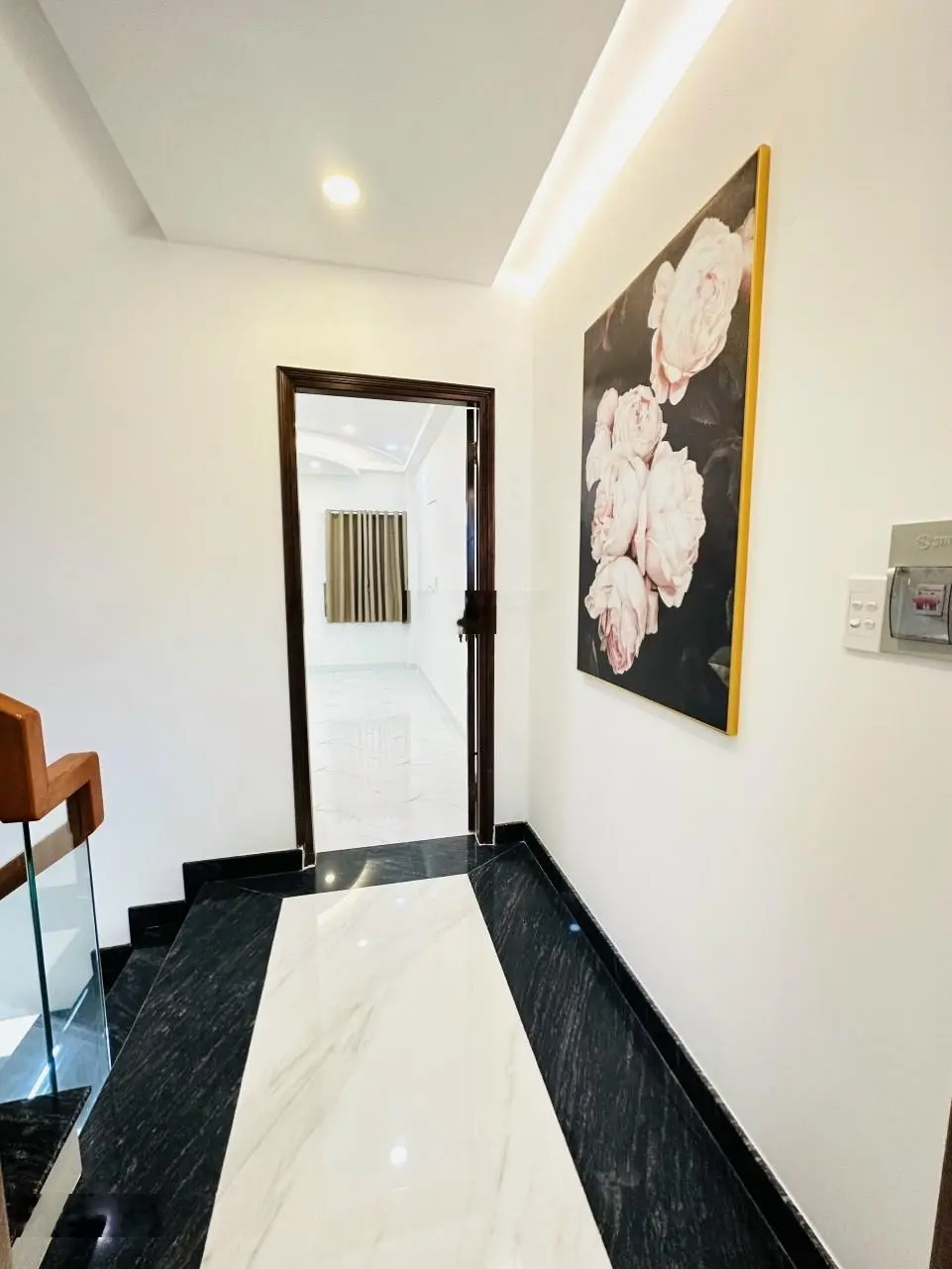 Giá 100% bán nhà mới đường Lê Văn Quới giá 6tỷ2 (4m * 13m) lộ nhựa 7m. Nhà như hình. Sổ hồng riêng