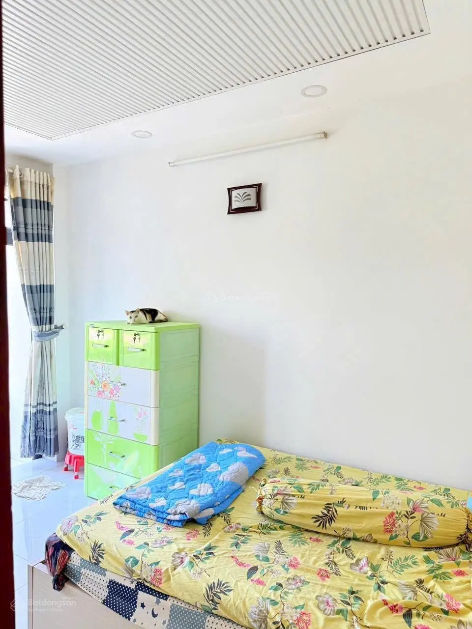 Nhà đẹp - 2 lầu - sân thượng mini - hẻm 5m - (4x5m)
