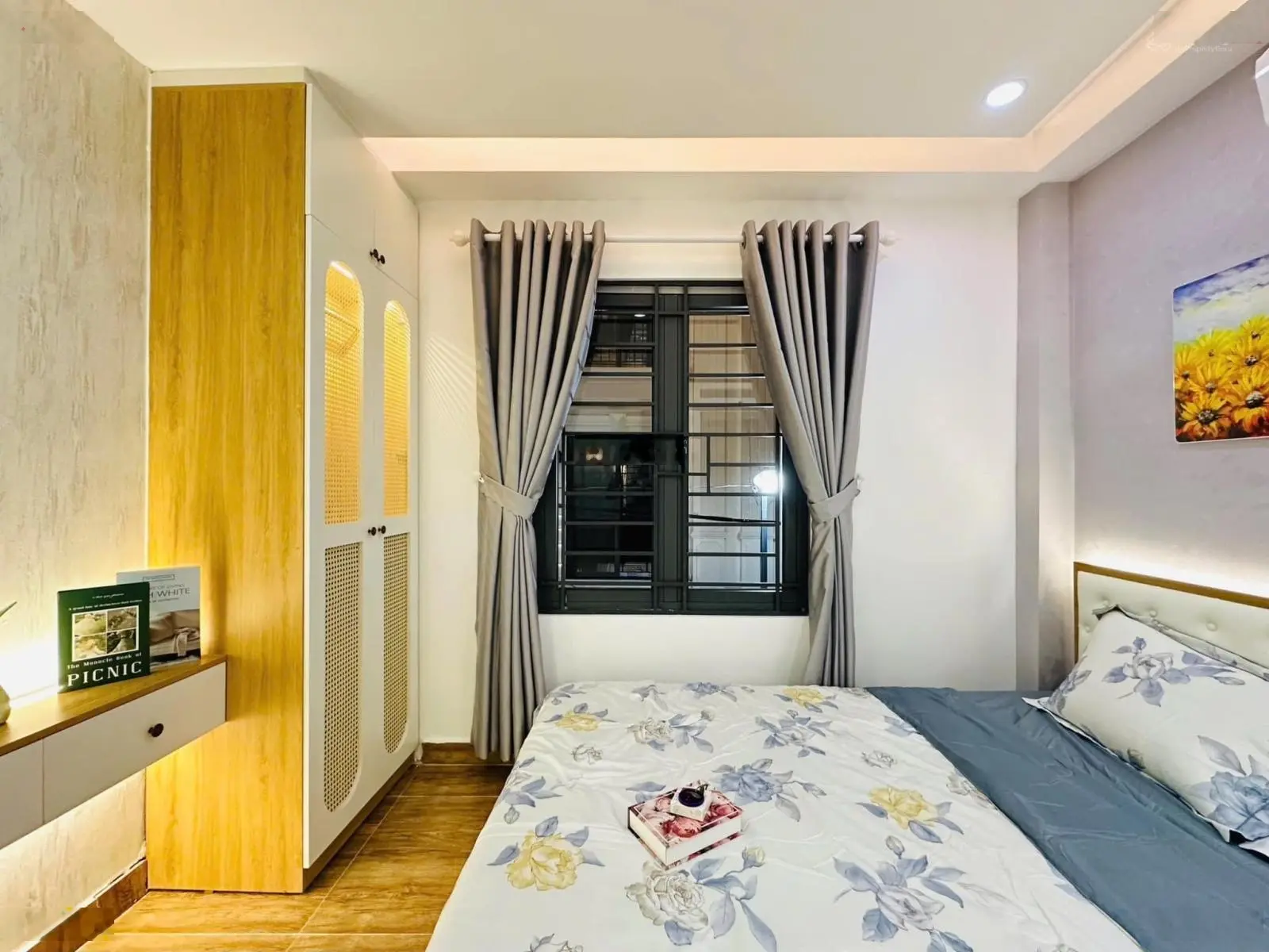 Bán gấp nhà đẹp giá rẻ ở trung tâm xã Bình Chánh đang cho thuê 8tr/tháng