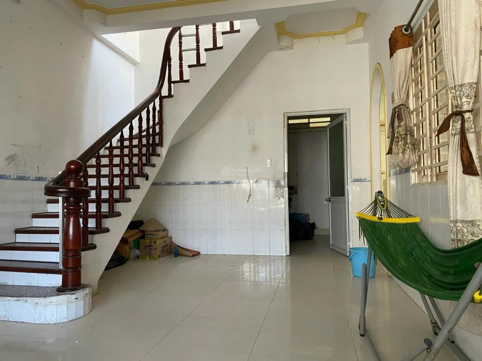 Chính chủ bán 108,8m2 nhà phố 1 trệt 1 lầu 111m2. Giá 6.2 tỷ. Sổ sẵn. Không qua trung gian