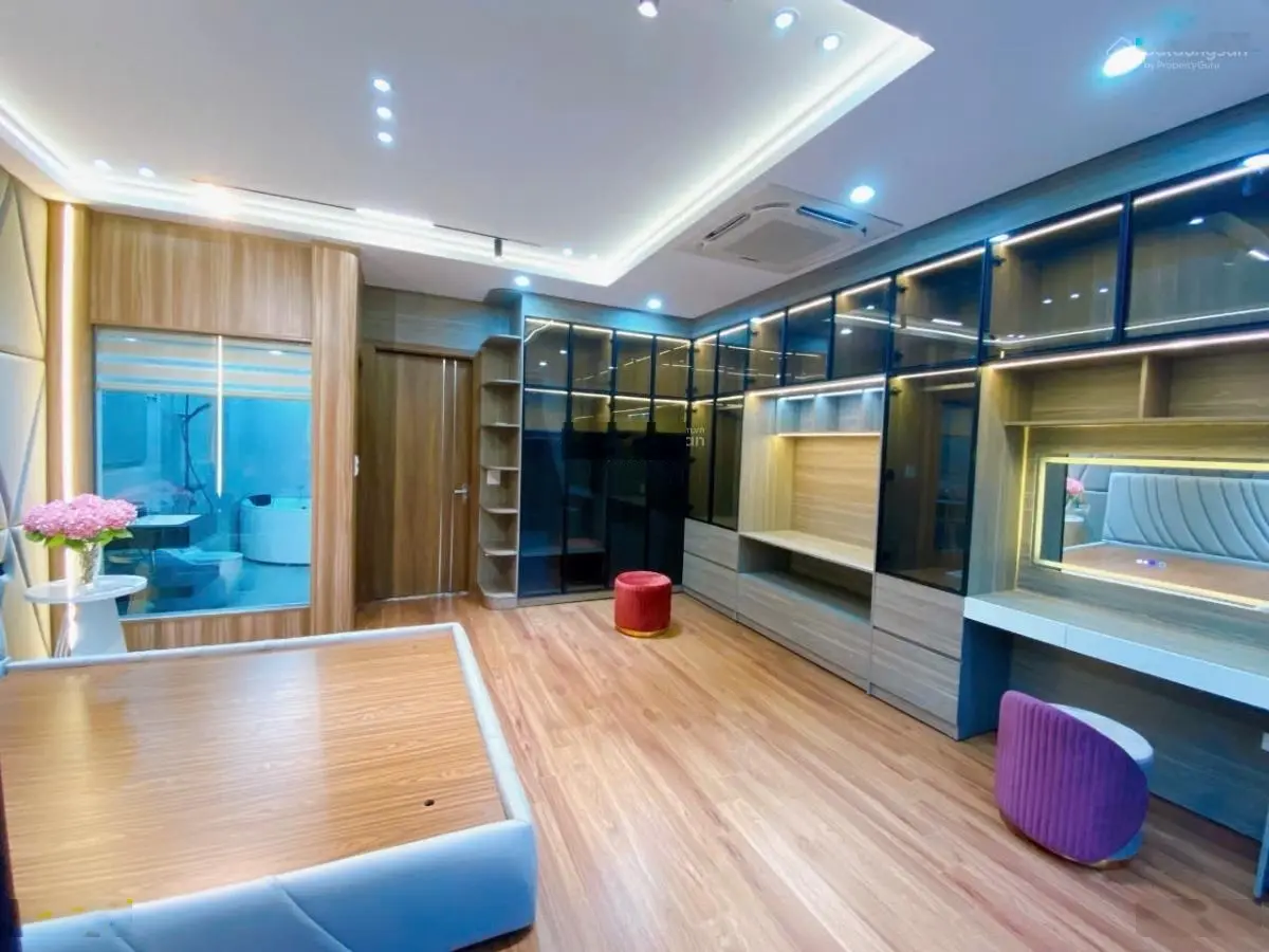 Nhà Cổ Linh view vườn hoa, vỉa hè trước nhà 6m, đỗ xe ngày đêm, kinh doanh bất chấp