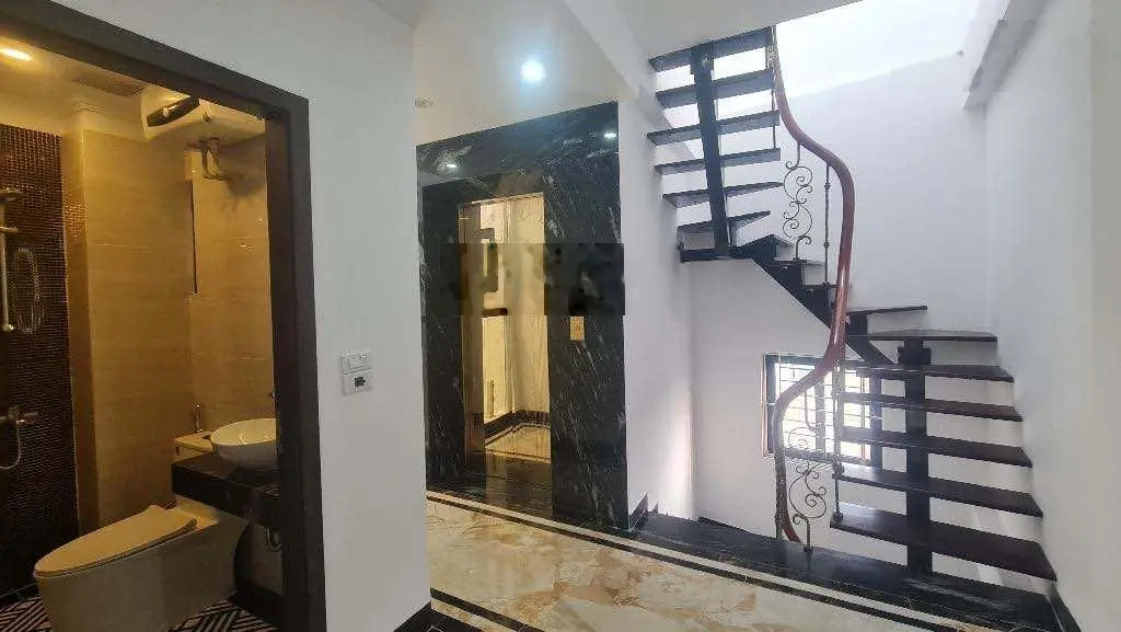 Bán Nhà Đẹp Sát Mặt phố Lò Đúc quận Hai Bà Trưng: 86m2 7 tầng ô tô, thang máy, kinh doanh giá tốt