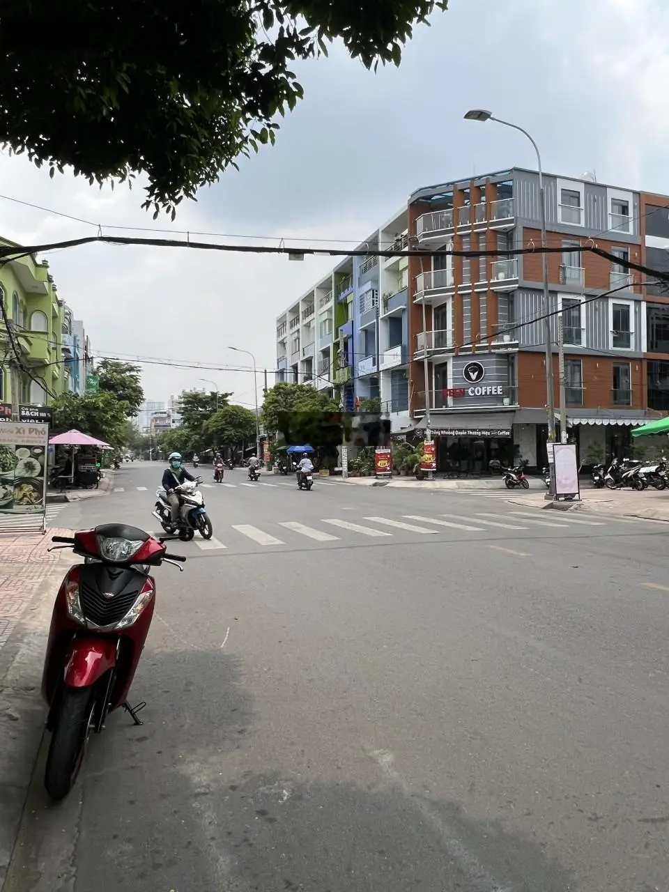 Siêu rẻ! HXH 10m đường Tô Hiến Thành, P. 14, Q. 10 (DT: 8x20m) 1 trệt 2 lầu - giá 28 tỷ TL