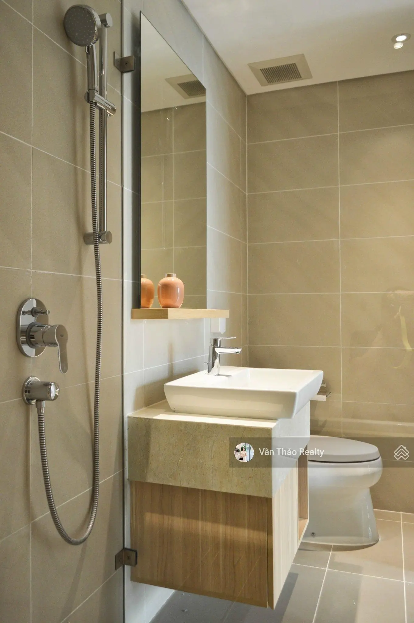 (Giá all in - Chỉ 6,5 tỷ) căn hộ 2PN Đảo Kim Cương - Tầng thấp - View sông đẹp xuất sắc - kề Quận 1