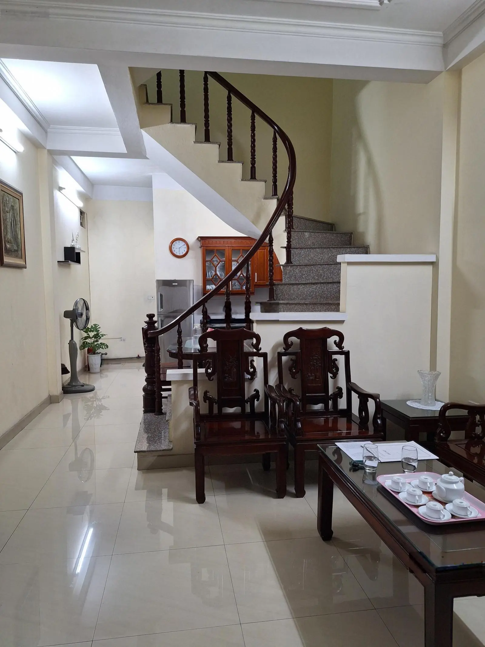 Hiếm! Dân xây! Ngõ thông ô tô 7 chỗ, 3 nhà ra phố Hồng Tiến Bồ Đề, 45m2 xây 4 tầng full nội thất